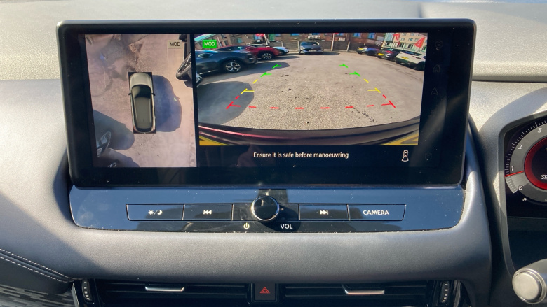 Nissan Qashqai 1.3 DiG-T MH 158 Tekna 5dr Xtronic Petrol Hatchback